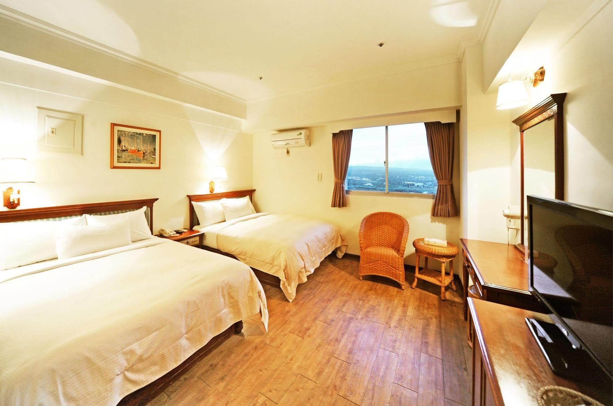 Kenting Holiday Hotel Heng-ch'un Eksteriør billede