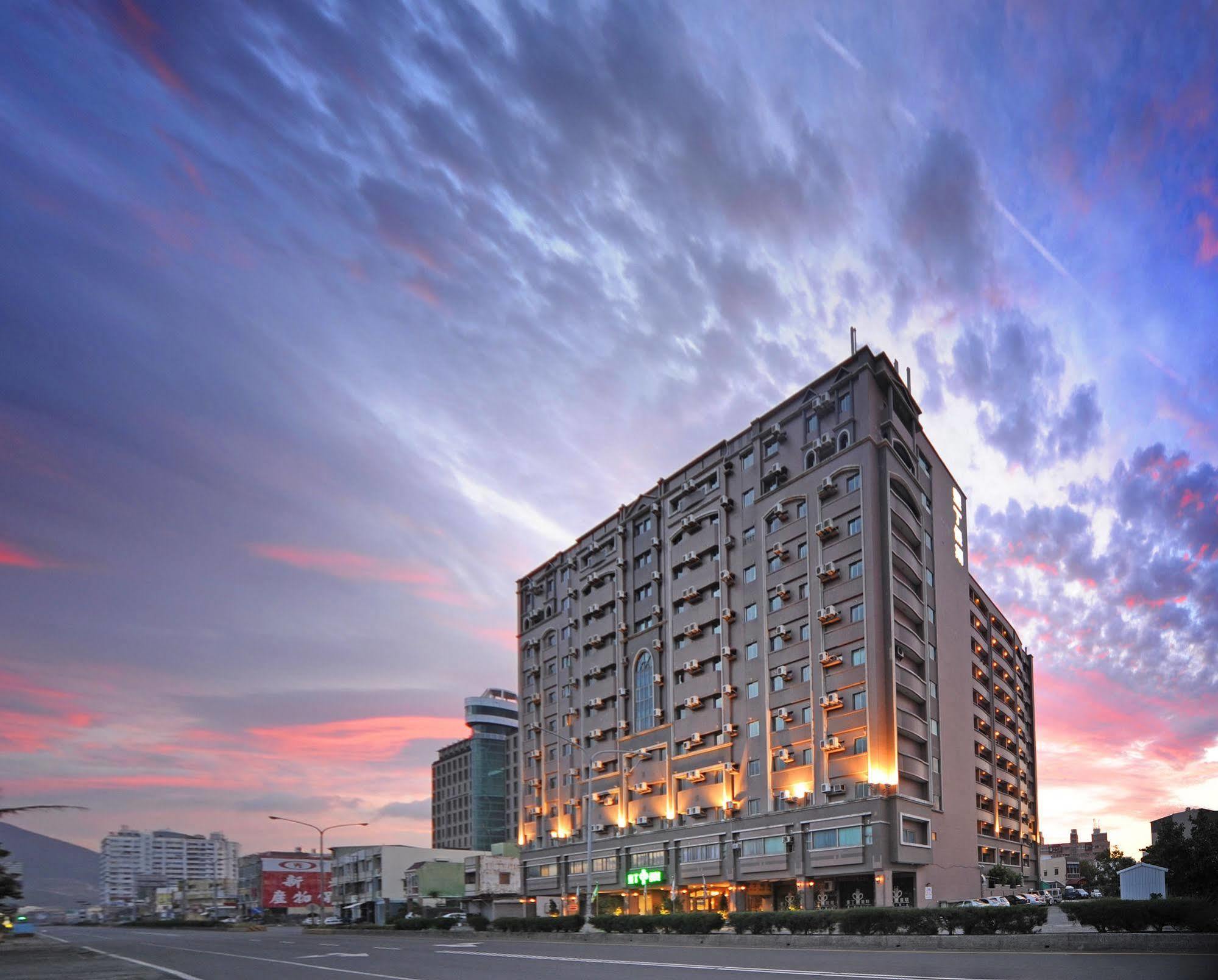 Kenting Holiday Hotel Heng-ch'un Eksteriør billede